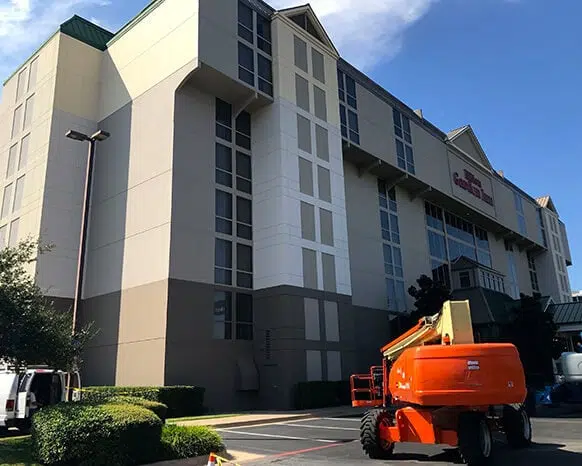 commercial building exterior painting in Dallas Texas